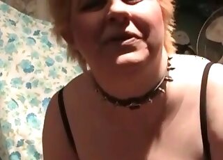 Cheery BBW MILF preparing for the best zoo sex